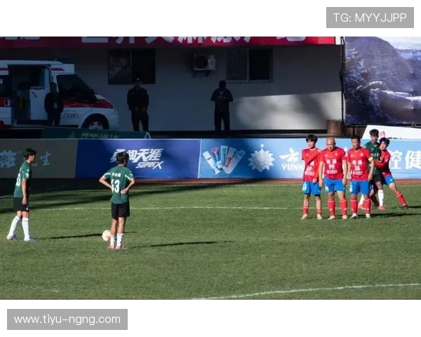 俄罗斯绿茵盛宴：全球球迷齐聚直播间共赏精彩对决